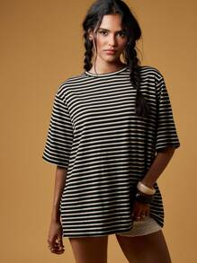 MISSGUIDED Oversized gestreiftes T-Shirt, Basic Lässig Loose Fit, Rippstoff, Streetwear Essentiell, Herbst Winter Frühling Kollektion - Verschiedenfarbig - Übersicht 1