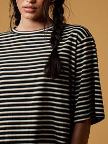 MISSGUIDED Oversized gestreiftes T-Shirt, Basic Lässig Loose Fit, Rippstoff, Streetwear Essentiell, Herbst Winter Frühling Kollektion - Verschiedenfarbig - Übersicht 4
