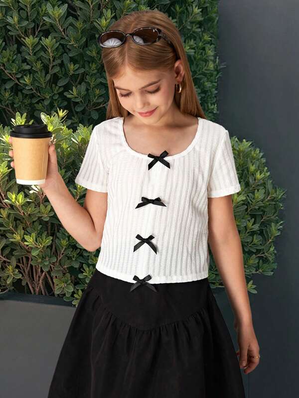 SHEIN Camisole en tricot blanc avec accent nœud noir, mode décontractée pour jeunes filles