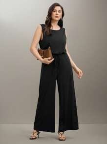 SHEIN Clasi Tuta estiva con chiusura lampo sulla schiena aperta, in maglia e pizzo, per taglie forti, stile streetwear popolare, in colore uniforme