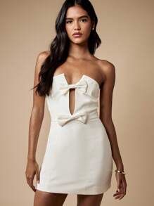 MISSGUIDED Vestido mini sin tirantes con detalles de lazo doble en la parte delantera, ajustado, para fiestas, cócteles, bodas, invitados, verano, primavera, vacaciones, moderno y elegante