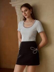 MOTF PREMIUM FAUX PEARL TRIM SHORT SLEEVE T-SHIRT