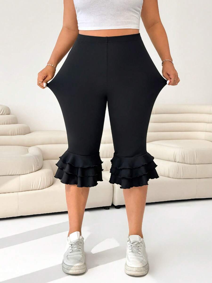 Solflare Plus Size Women's Solid Black Casual Ruffle Hem Shorts, Black Bermuda Shorts, Ruffle Pants, Flared Leggings - Black - View 1