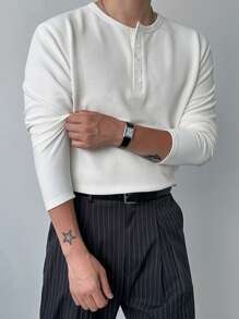 DAZY 男士纯色纹理半襟 T 恤，基本款白色，返校长袖男士衬衫，秋季 - 白色 - 查看 6