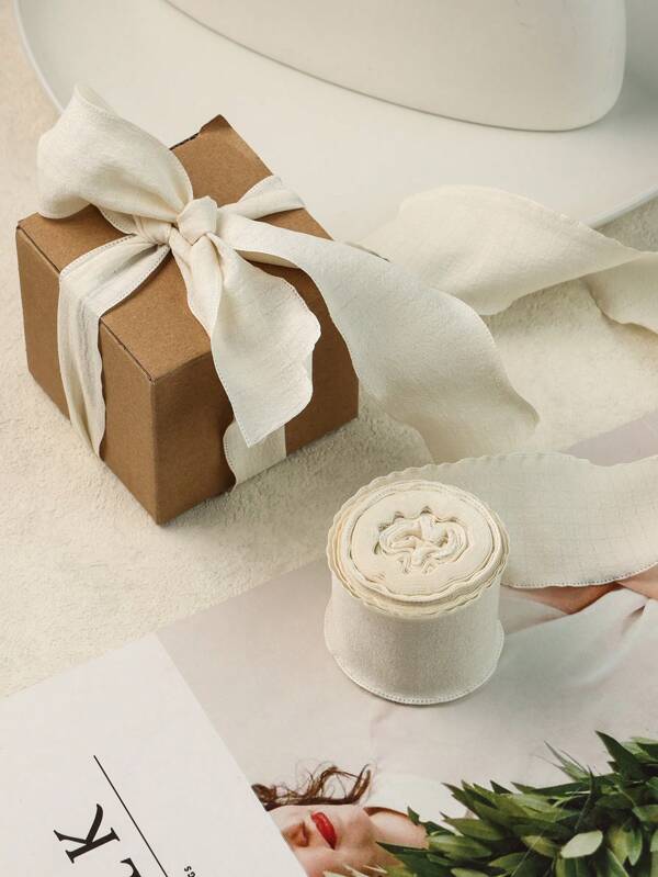 1roll Beige Ruched Silk Ribbon With High-End Elasticity(9m Long, 4cm Wide),Romantic Wavy Edge,Scalloped Bubble Pleats Ribbon For Cake/Birthday/Box/Gift/Wrapping, DIY Bow/Knot/Hair Accessories/Flower Bouquet/Gift Box/Cake Package, Floral Satin Ribbon, Valentine Day, Goddess/Mother's Day/Valentine's Day,Wedding Decor
