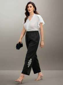Flouryn Plus Size Women Skinny Pants With Ankle Floral Embroidery Fall Cloth For Women - Black - View 3
