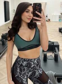 Innovista Glossy Sculpt & Ultra Sexy Sports Leggings In Faux Leather Effect With Animal Print, Liquid Shine Elevated Active Pants With Confidence Fit, Luxury Performance, High-Rice Curve, Mesh Cut Out Athleisure, Fashion ICON, Slay & Sleek, Glow-Feel For Music Festival, Street Sexy Fit, Everyday Essential Easy Wear, Activewear, Modern Movement, Summer Motivation, WAG