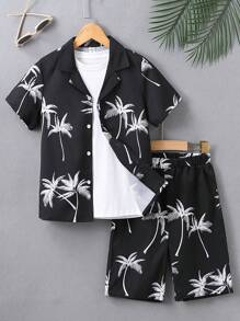 SHEIN Camisa Y Pantalones Cortos Con Estampado De Árbol De Coco Para Preadolescentes Sin Camiseta Interior