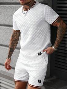 Manfinity Homme 2pcs Men's Applique Striped Print Round Neck Short Sleeve T-Shirt And Pocket Shorts Set