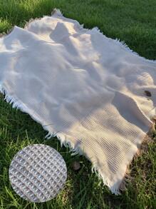 1 pièce Tapis de pique-nique d'extérieur moderne, équipement de camping, coussin de canapé, peut accueillir 1-4 personnes, convient pour la famille et les amis, coussin d'assise tapis à carreaux, couverture de style simple multifonctionnelle pour le voyage, le pique-nique à la campagne, le parc, couverture de camping portable essentielle, fournitures de pelouse, fournitures de plage, parc