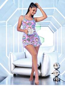 Rick and Morty X SHEIN Set da donna casual per l'estate composto da canottiera corta con stampa a cartoni animati e dettagli a contrasto, abbinato a pantaloncini larghi con coulisse in vita e tasche laterali - Multicolore - Visualizzare 6