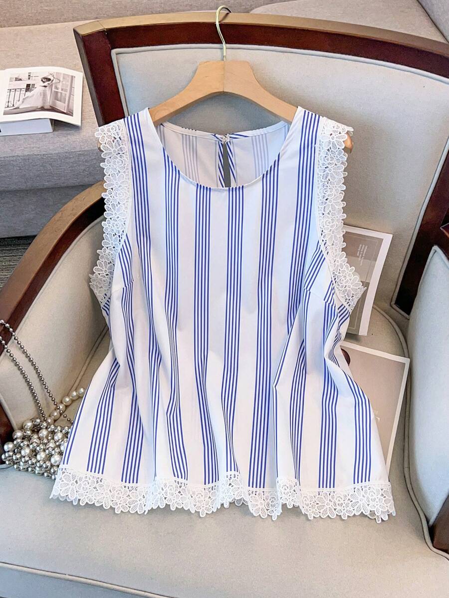 SHEIN LUNE 大码女式夏季蕾丝条纹无袖衬衫上衣 - 藍白色 - 查看 1