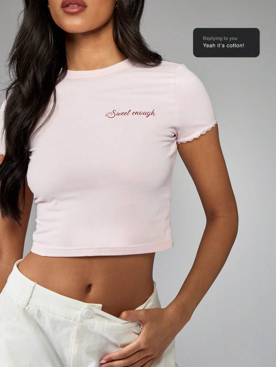 MISSGUIDED Sweet Enough Slogan Baby Tee Crop Top Lace Trim Sleeve Summer Casual Short Sleeve Form Fitting T-Shirt Pastel Basic Top Spring Festival Everyday Essential