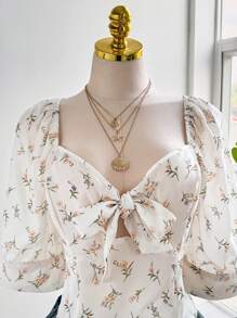 Celure Plus Size Floral Print Hollow-Out Heart Neck Casual Short Sleeve Shirt Romantic Elegant Exquisite