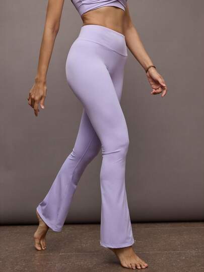 Activina 穿孔褶饰修身喇叭腿健身紧身裤