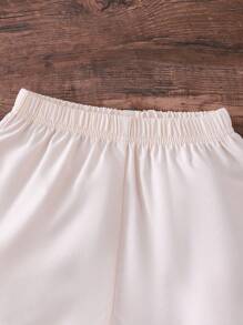 SHEIN Áo yếm trang trí nơ bèo nhún màu xanh lá cây cho bé gái kết hợp với quần short thường ngày màu mơ, trang phục dễ thương phù hợp cho trang phục thường ngày, kỳ nghỉ, đi làm - Nhiều màu - Xem 3