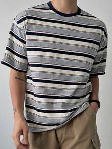 DAZY Camiseta de cuello redondo de manga corta con rayas multicolor para hombres, ropa de verano y vuelta al colegio