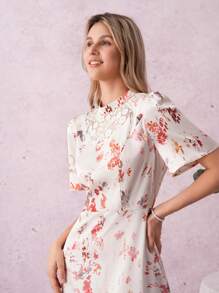 Omancia 秋季女士花卉蕾丝拼布高领优雅浪漫连衣裙，适合外出、花园茶会、返校、感恩节、教师装