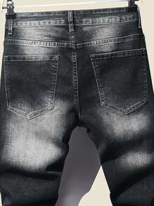 Manfinity LEGND Plus Size Men's Fashion Denim Jeans, Suitable For Summer
