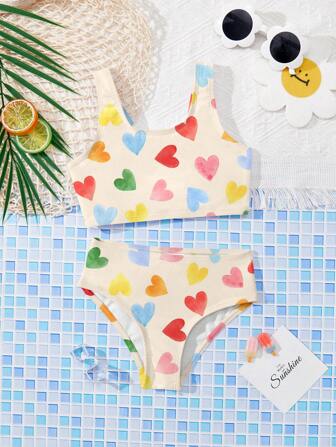 Set da bikini con top a bretelle e slip, stile casual semplice, con stampa di cuori colorati e retrò, adatto per l'estate e le vacanze, per ragazze giovani