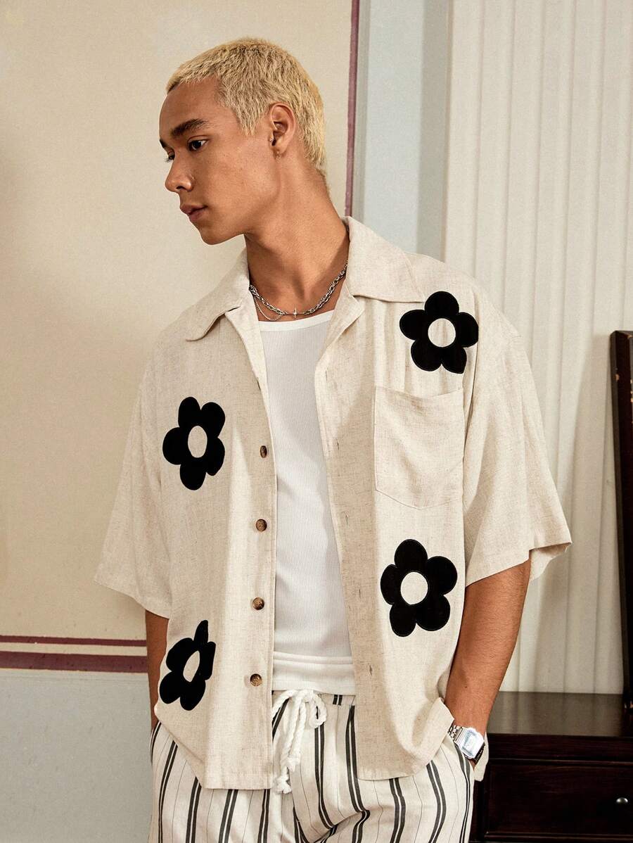 SWAVVY 常规尺寸男士时尚休闲宽松领花卉刺绣亚麻衬衫，适合度假 - 杏色 - 查看 1