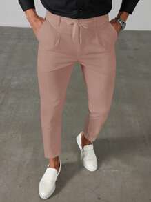 Manfinity Bizformal 男士商务休闲风，INS推荐一款高性价比的特色裤装。腰部系带设计，适合商务通勤、宴会和日常穿着。也是送给男朋友或老公的理想礼物。男士纯色抽绳腰商务休闲正装裤，休闲裤 - 粉色 - 查看 3