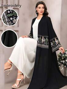 Al Najma 女士花卉印花长袖阿拉伯长袍，端庄长袍 - 黑色 - 查看 1