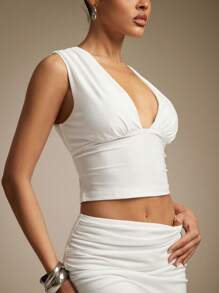 Hauture 性感夏季休闲褶饰肩部深 V 紧身短款上衣 - 白色 - 查看 6