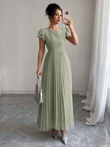 Modelyn Women Plus Size Ruffle Sleeve Pleated Dress - Green - View 1