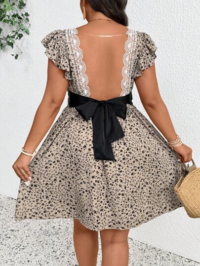 SHEIN Frenchy Talla grande Casual vacaciones Encaje Patchwork Lazo Contraste Color Manga corta