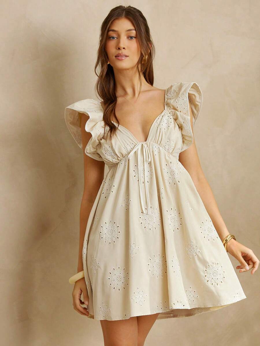 L'Amorae 女式荷叶边荷叶袖孔眼迷你喇叭形 A 字形蝴蝶结后背波西米亚风夏季度假连衣裙