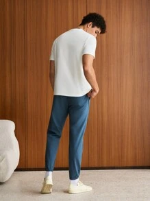 SWAVVY Men Lion & Letter Graphic Tee & Drawstring Waist Trousers - Dusty Blue - View 2