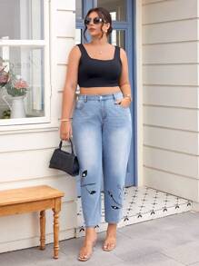 SHEIN Essnce Große Größen Jeans mit Blumenmuster und Taschen, vielseitig einsetzbar