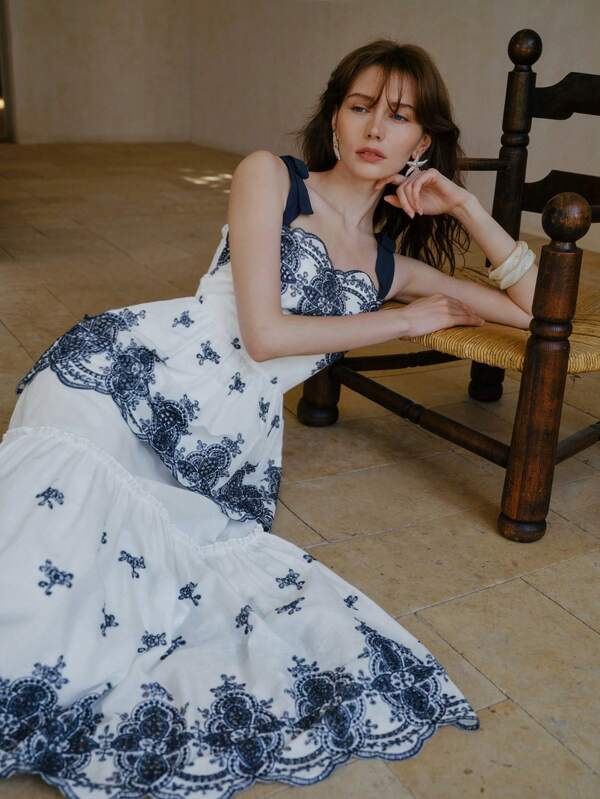 MOTF STUDIO FOLK-CUSTOM PRINT BOW SHOULDER RUFFLE HEM SLIP DRESS VACATION DRESS