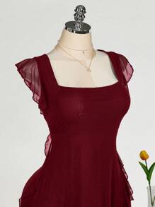 SHEIN ICON 加大码方领荷叶边修身连衣裙，婚礼派对，浪漫春季服装，婚礼宾客服装