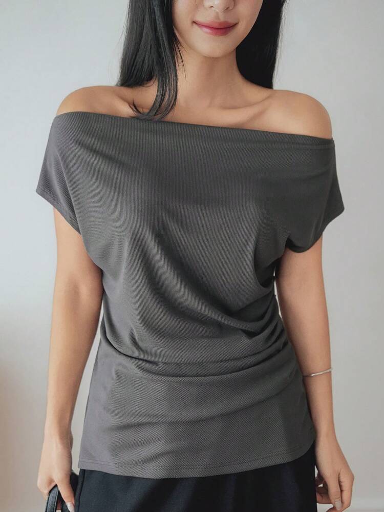 Summer Casual Minimalist Office Commute Elegant Off Shoulder Ruchued Fitted Short Sleeve Women T-Shirt