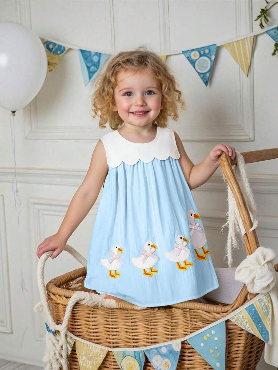 SHEIN Spring/Summer Cute Cartoon Duck Embroidered Hem Sleeveless Round Neck Baby Girl Dress, Adorable Sweet Style - Blue - View 1