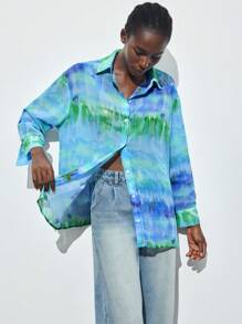 Maija Camisa casual de ajuste holgado con botones, estampado de flores degradado para mujer, de uso versátil en las cuatro estaciones y para vacaciones en la playa, con estilo moderno y relajado, de manga larga en tela de gasa con efecto teñido anudado