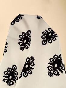 SHEIN LUNE Bộ đồ liền thân in họa tiết tay cánh dơi cổ buộc cho nữ - Nhiều màu - Xem 6