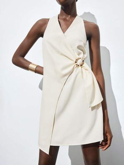 Maija Vestido de verano de diseño asimétrico de albaricoque para mujer, moda urbana versátil y moderna, diseño cómodo y ajustado con cintura ceñida y decoración con hebilla metálica, atuendo de negocios casual adecuado para conciertos, eventos sociales, oficina, estilo urbano retro elegante y discreto, similar al favorito de la editora de revistas, atractivo para la temporada de graduación, vestido corto