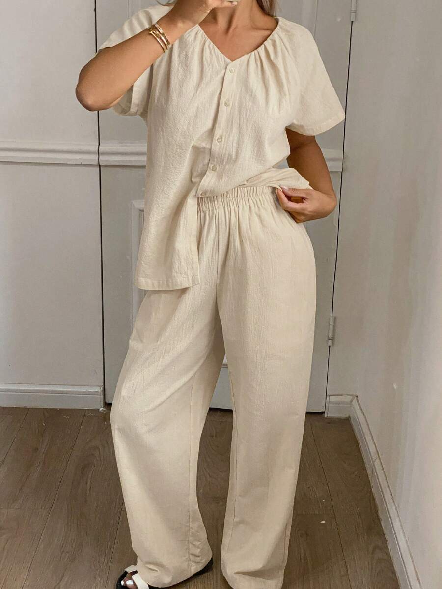 DAZY 简约纯色褶领设计女式家居服套装，返校服睡衣 - 白色 - 查看 1