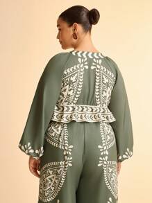 CAJUNI Plus Size Women's Boho Green & Beige Tropical Plants Retro Print Deep V-Neck Lantern Sleeve Tie Front Blouse, Vacation Casual Beach Long Sleeve Cropped Top - Multicolor - View 2