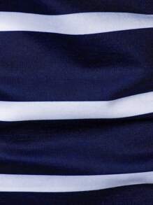 Manfinity Mode 男士时尚休闲条纹短袖 Polo 衫 - 藏蓝色 - 查看 3