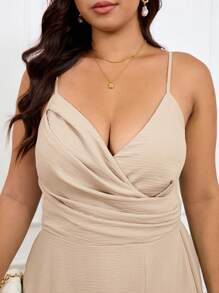 SHEIN Frenchy 大码女式夏季休闲度假纯色开衩中长连衣裙 - 杏色 - 查看 6