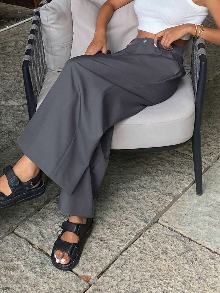 green emerald velvet dress Amazon.com: Women Wide Leg Suit Pants High Waisted Pleated Formal Pants  Loose Fit Work Office Stylish Elegant Slacks with Pockets Beige : Clothing,  Shoes & Jewelry main image 1
