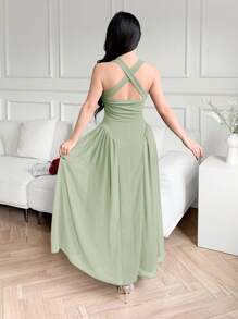 Modelyn 女式夏季简约纯色交叉后背喇叭下摆吊带中长连衣裙 - 綠色 - 查看 2