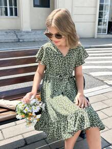 SHEIN Tween Girls' Casual Green Ditsy Floral V-Neck Ruffle Sleeve A-Line Short Sleeve Dress With Belt - Green - View 6