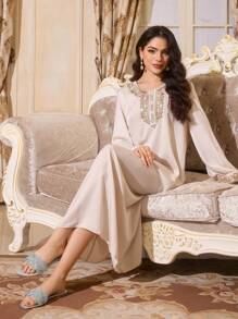 CUCCOO TILAWA Fashionable Women's Slip-On Mule Flats With Rhinestones Woven Design, Gold Color, Perfect For Commute, Dating, Party - Gold - View 5