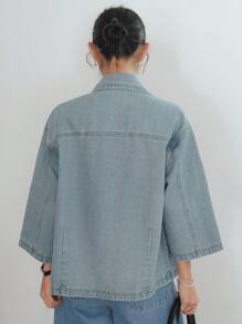 Dazy-Less 女式宽松经典复古牛仔衬衫，带水钻装饰，休闲装，短袖，春夏秋装，返校服，牛仔夹克，秋季女装 - 淺色水洗藍 - 查看 5