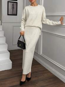 SHEIN Cottnline Casual Comfy Oversize Fit Drop Shoulder Long Sleeve Sweater & Maxi Knitted Solid Color Fitted Plain Pattern Knit Skirt 2 Pieces Set For Women Winter Collection,Petite - Apricot - View 5